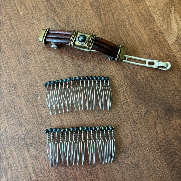 turpin Accessories - 3 for $20 Vintage Style Hair Comb Set with matching barette